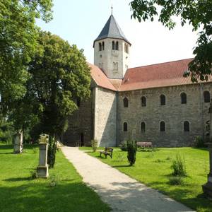 Klosterkirche St. Vitus, Kloster Gröningen